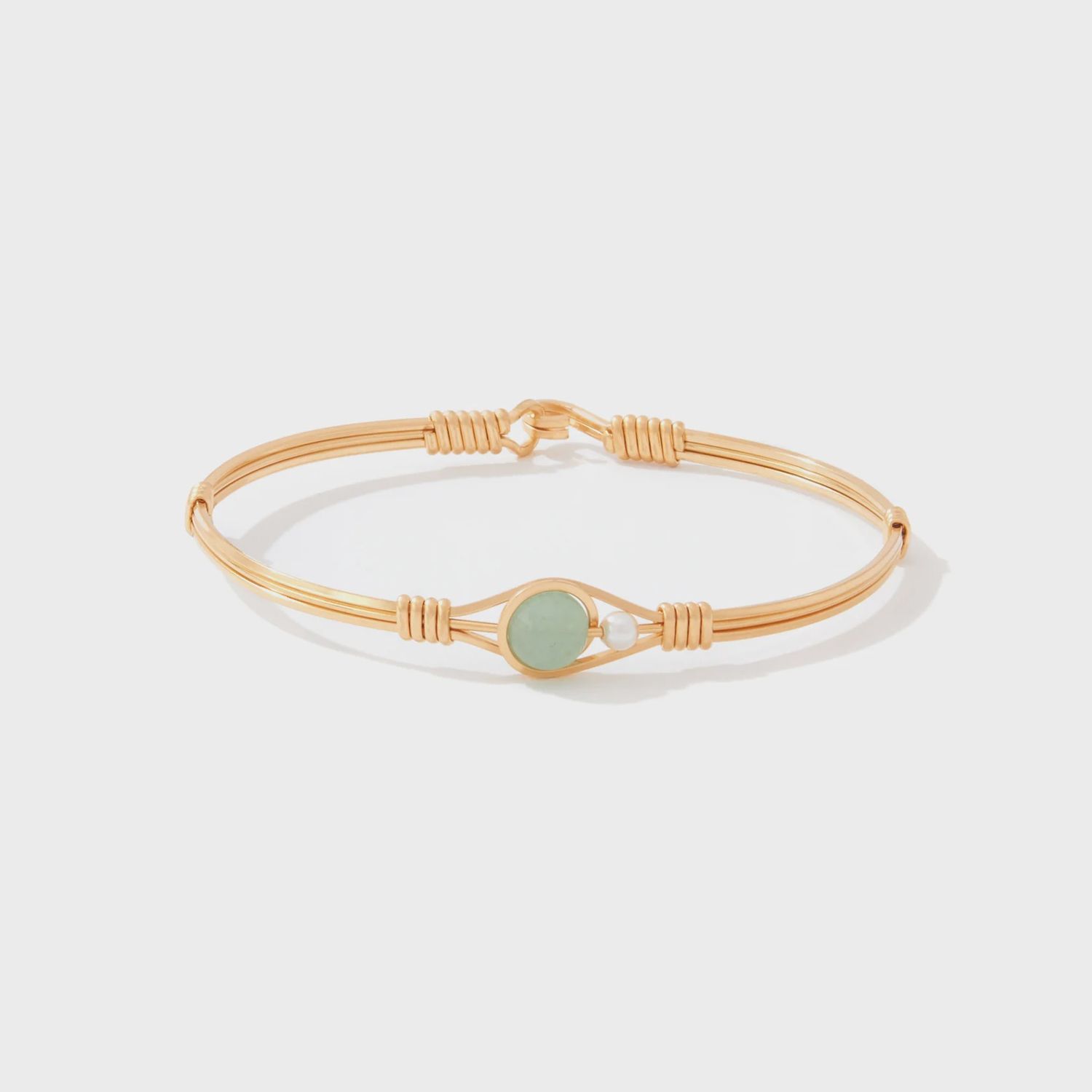 Always By My Side, Material: Gold, Color: Aventurine, Size: 6
