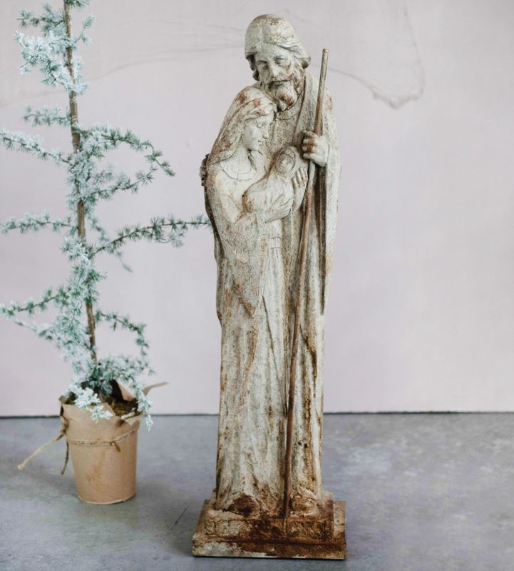 Distressed Magnesia Holy Family
