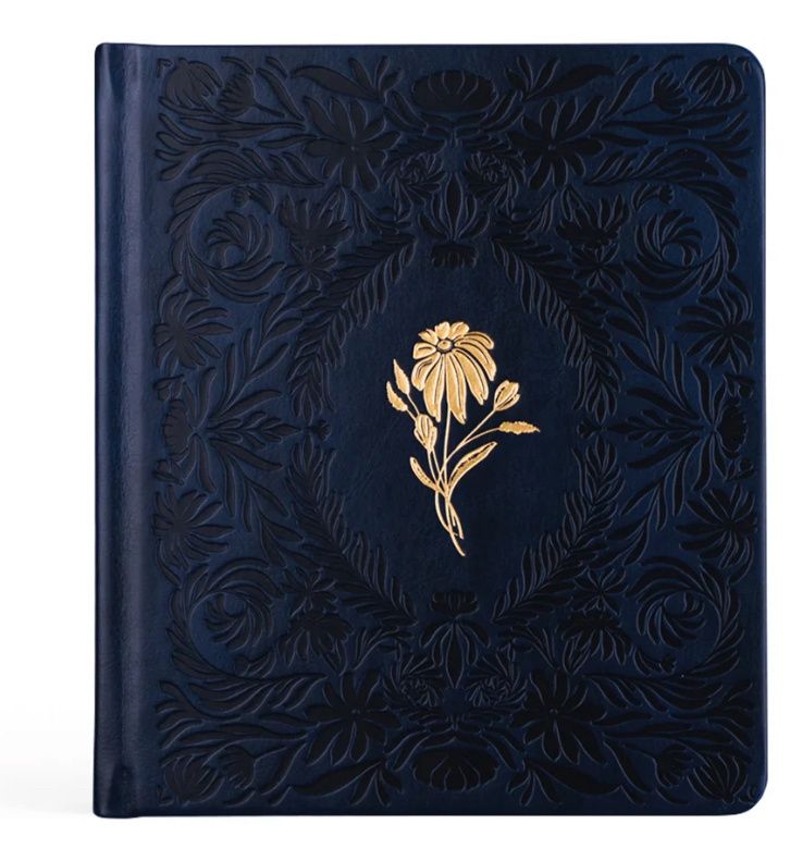 Versailles 5-Year Prayer Journal