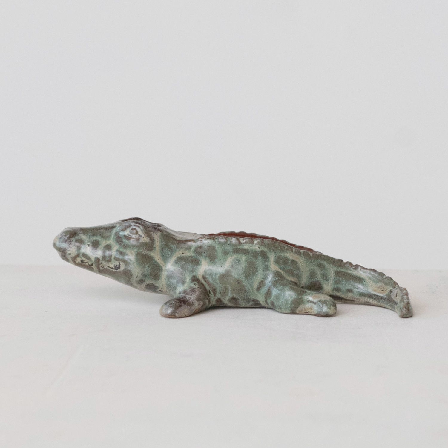 Alligator Match Holder