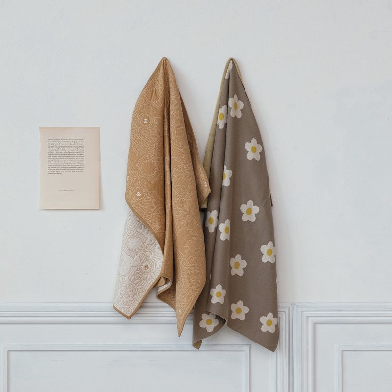 Daisy Baby Blanket