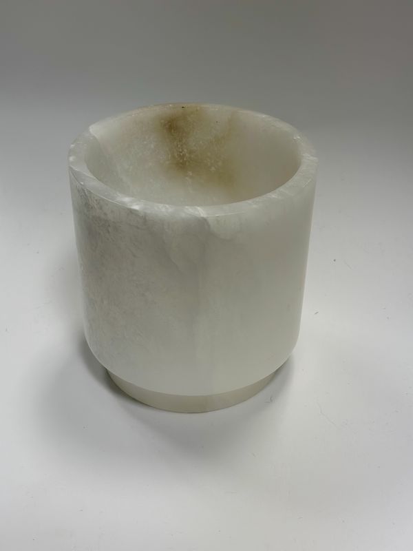 Yasmine Polished Alabaster Vase\Ice Bucket