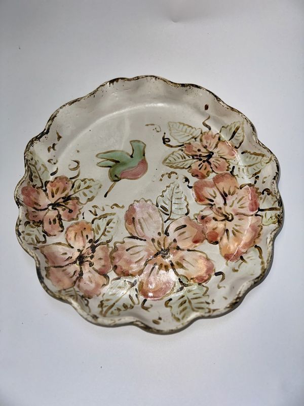 Round Hummingbird Platter