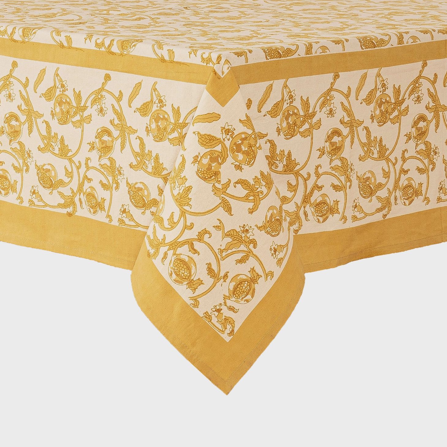 Granada Mustard 71&#39; x 106&quot;