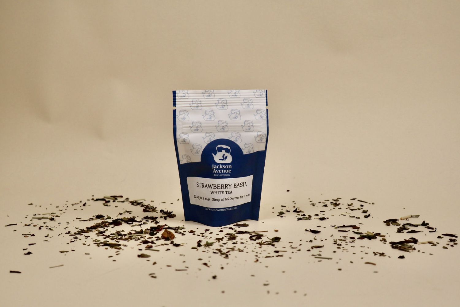 Strawberry Basil White Tea, Size: Small