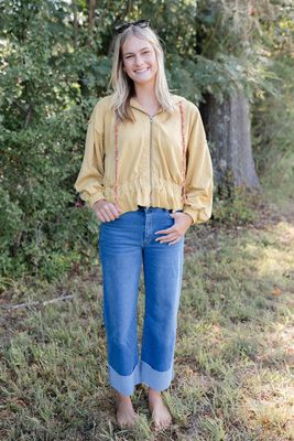 Mid-Rise Cuff Crop
