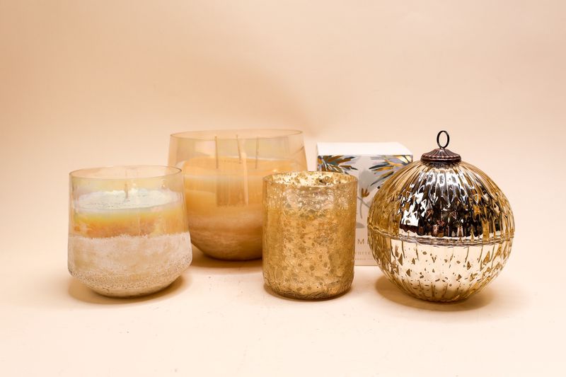 Winter White Baltic Glass