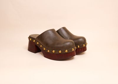 Lily Clog