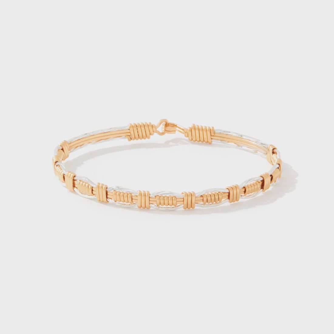 Steadfast, Size: 6