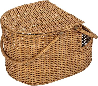 Wicker Picnic Basket w Handle