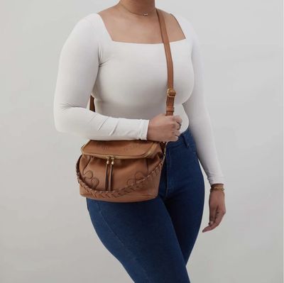 Fernwell Medium Crossbody
