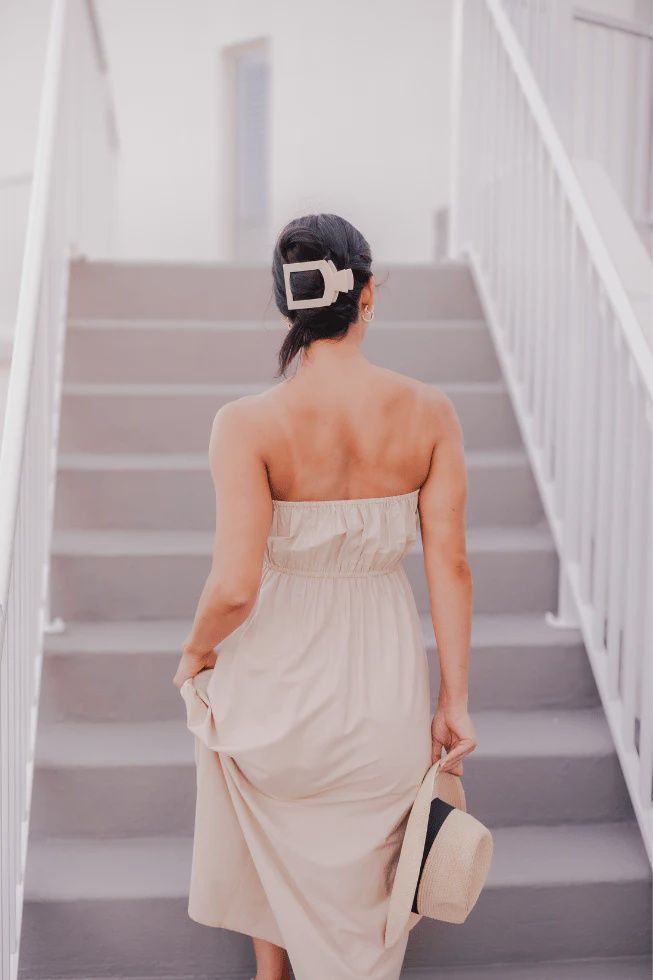 Almond Beige Flat Square Hair Clip, Size: Large