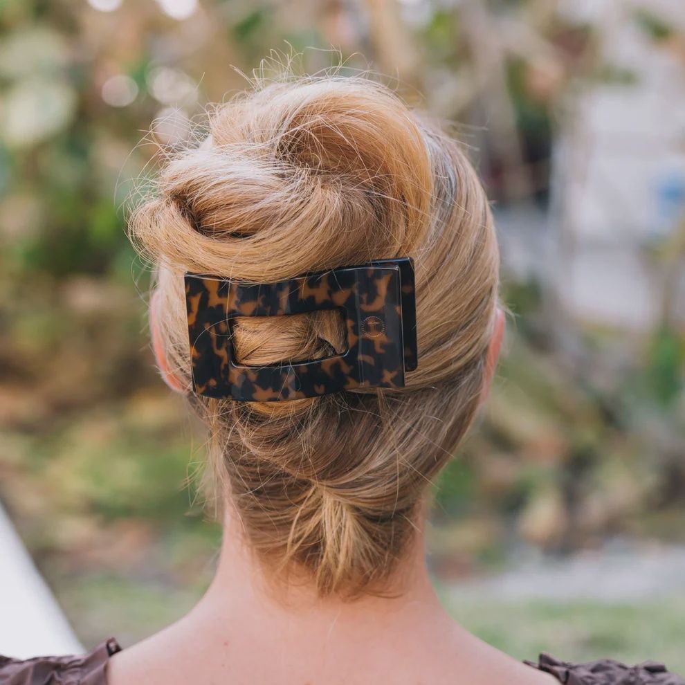 Tortoise Flat Rectangle Hair Clip, Size: Large