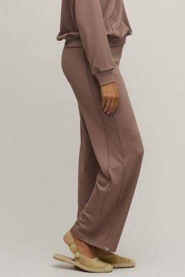 Butterchic Pant with Piping