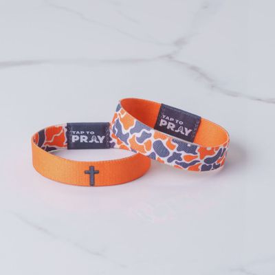 Tap to Pray - Team Camo