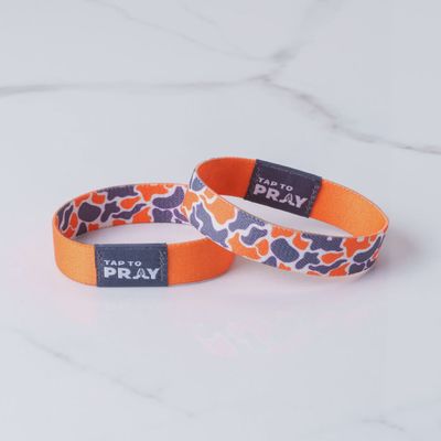 Tap to Pray - Team Camo