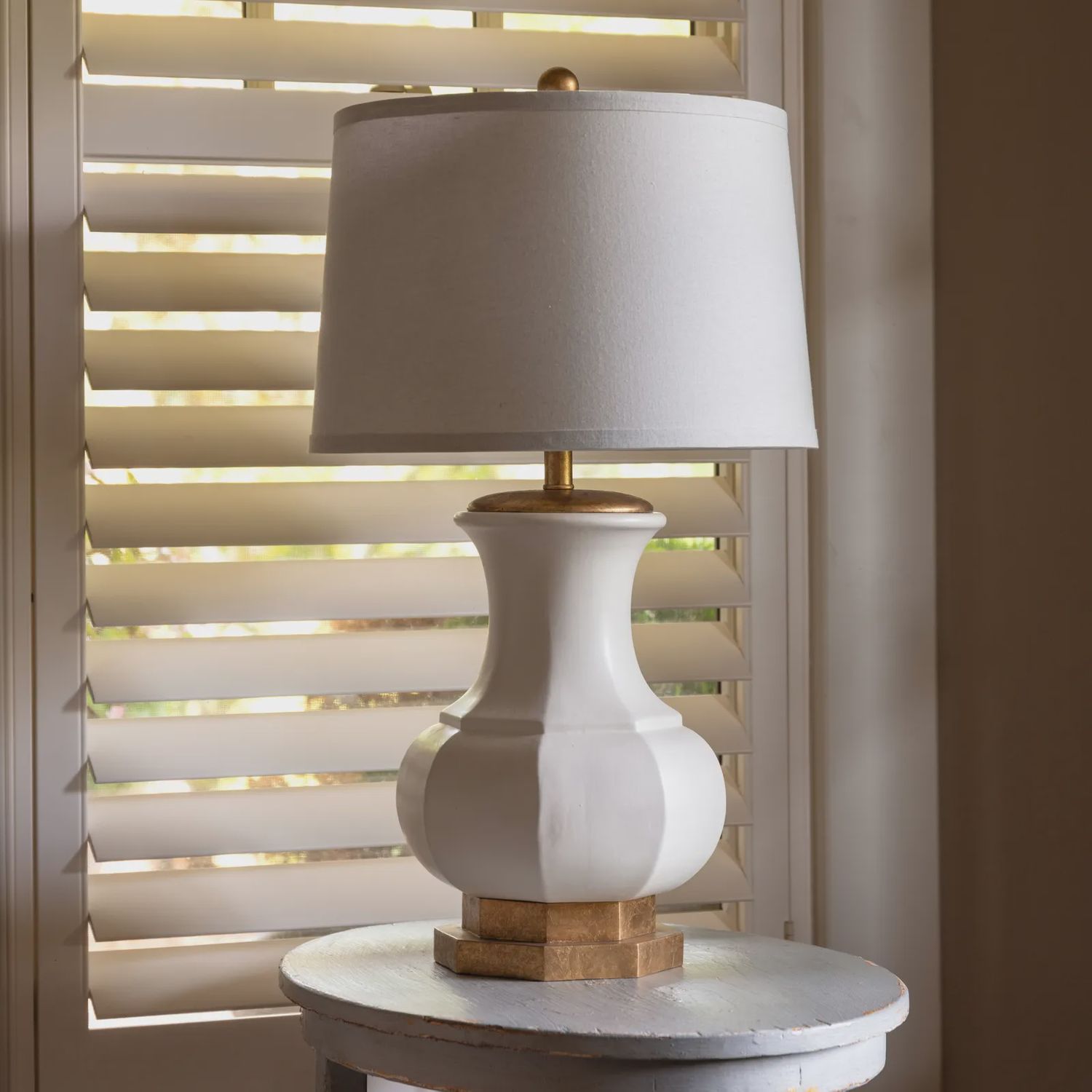 White Lotus Lamp