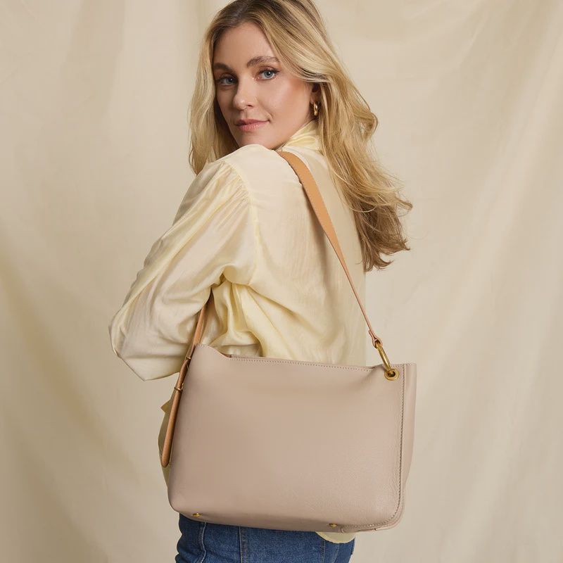 Rayna Shoulder bag