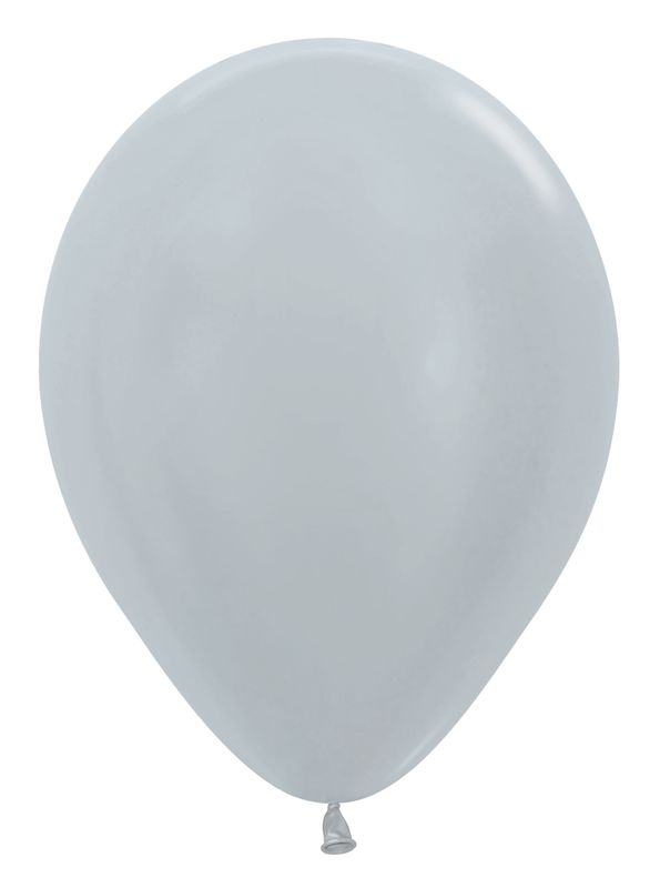 11 in Metallic Silver Qualatex