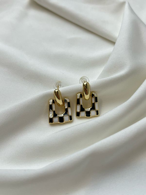 B&amp;W GOLD EARRING