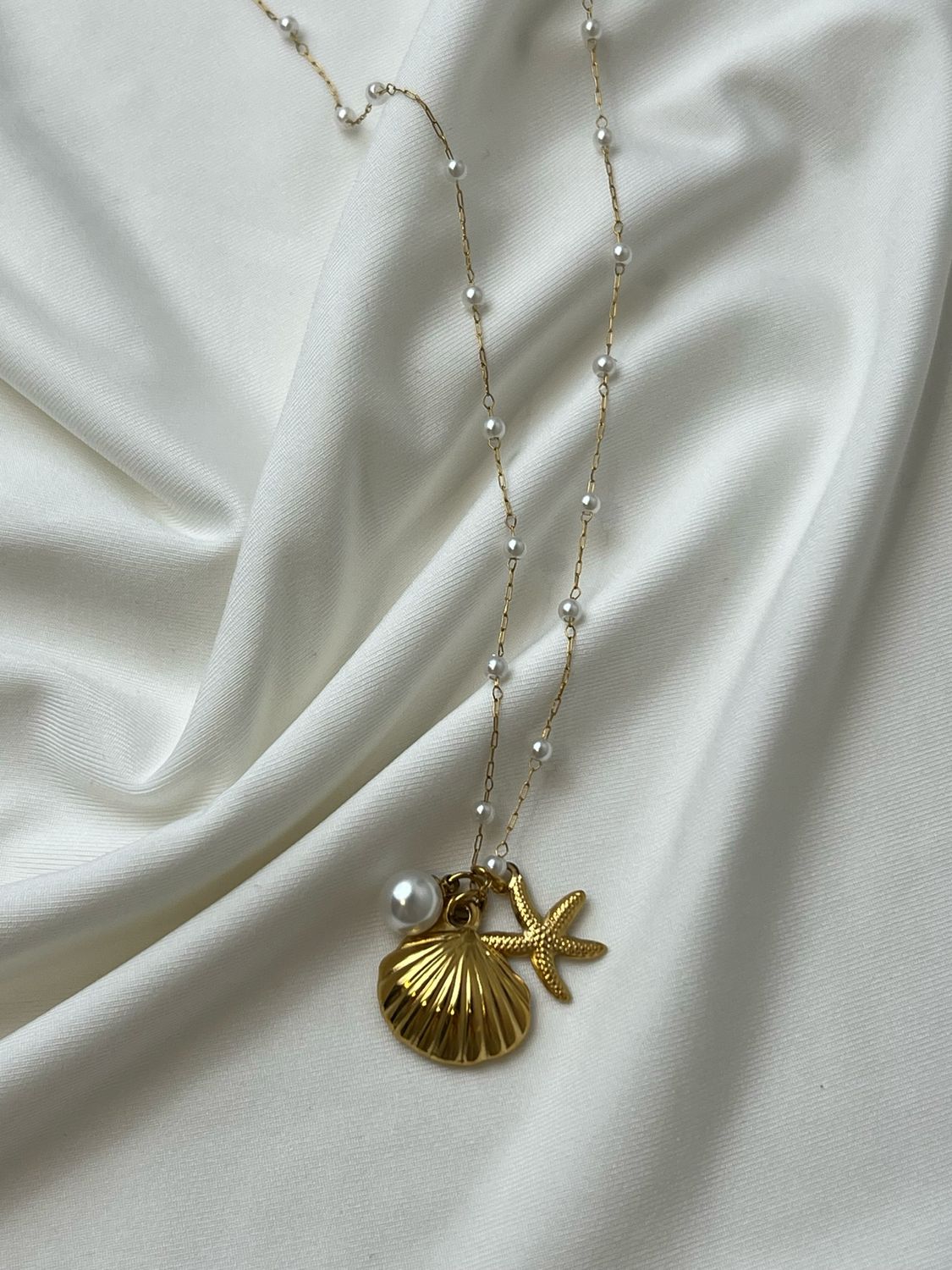 GOLD OCEAN NECKLACE