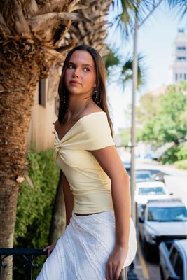 EA02230 TOP TWIST YELLOW