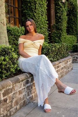 FA0081 WHITE RUFFLE SKIRT