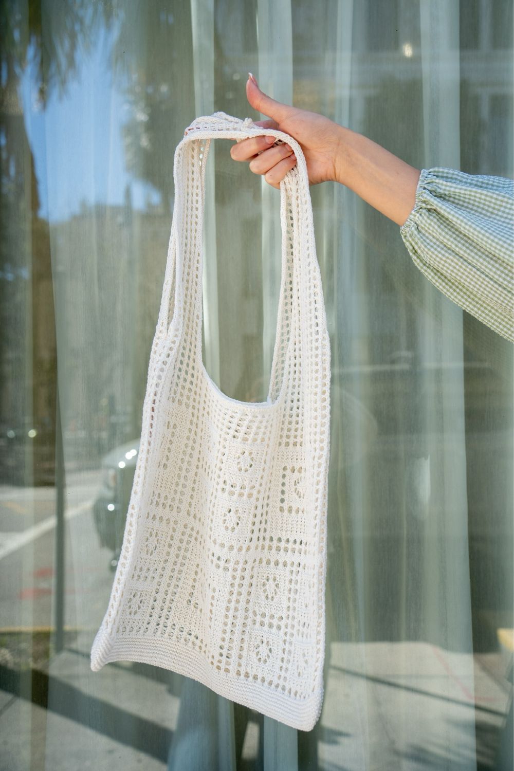 KNIT TOTE BAG