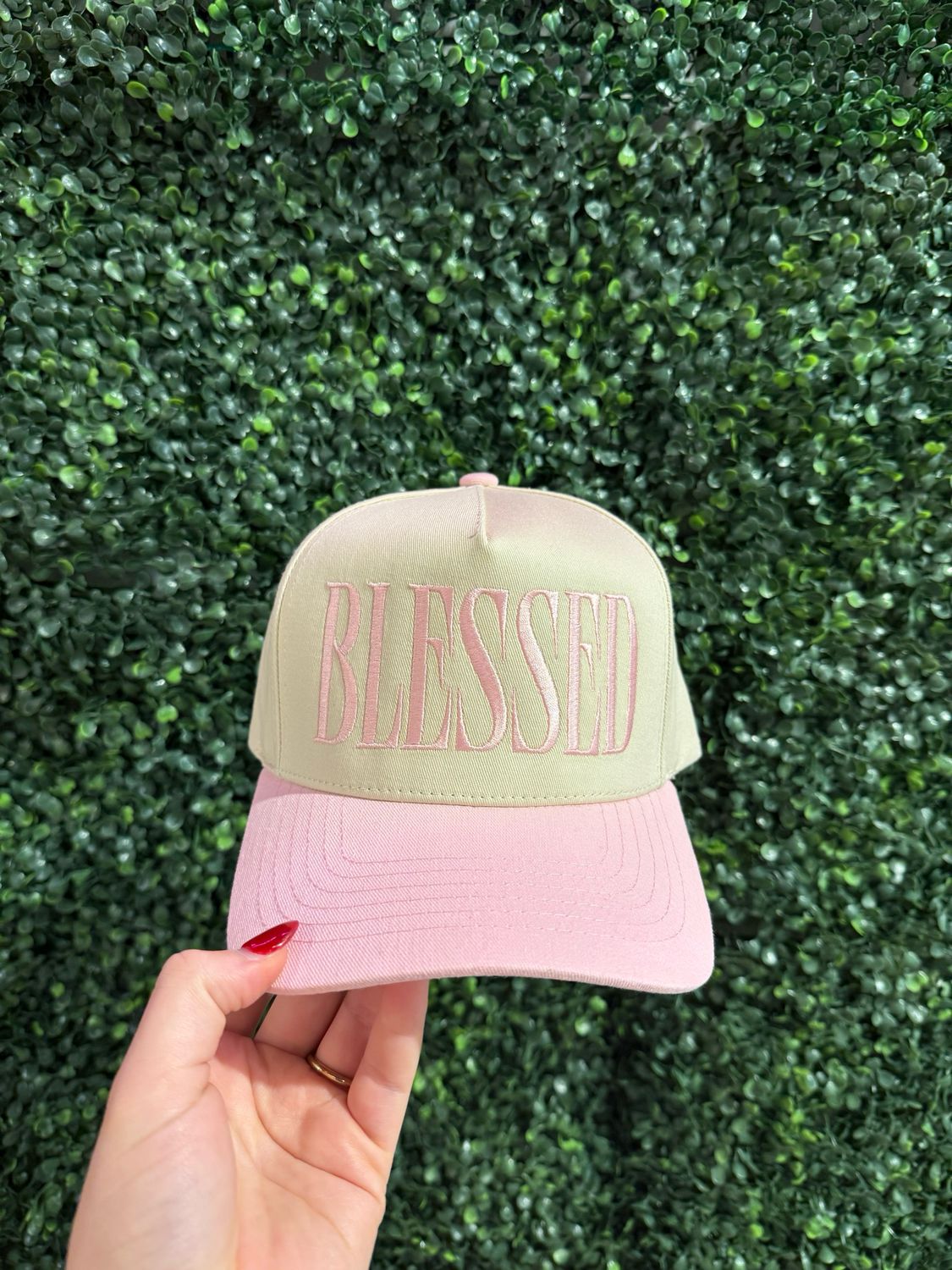 BLESSED TRUCKER HAT PINK
