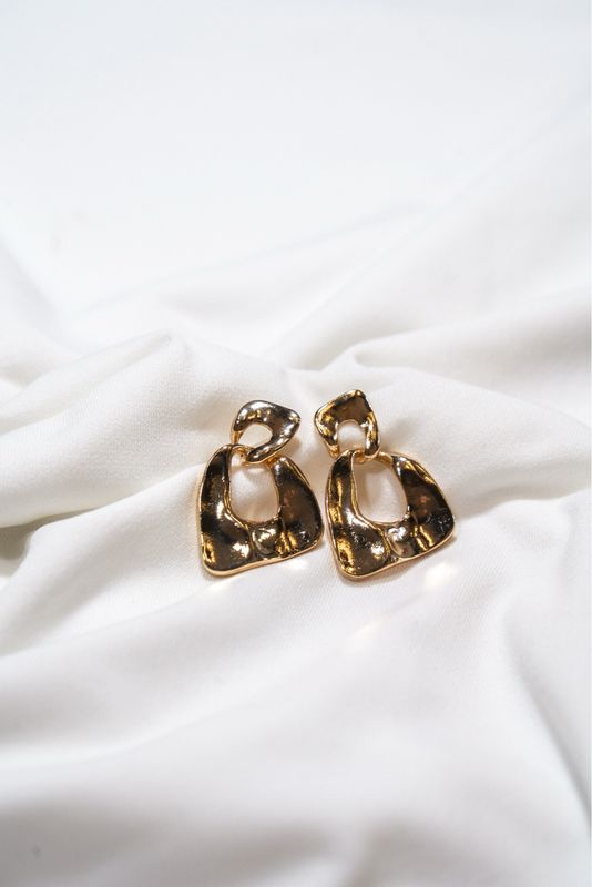 GEOMETRIC DROP EARRING GOLD