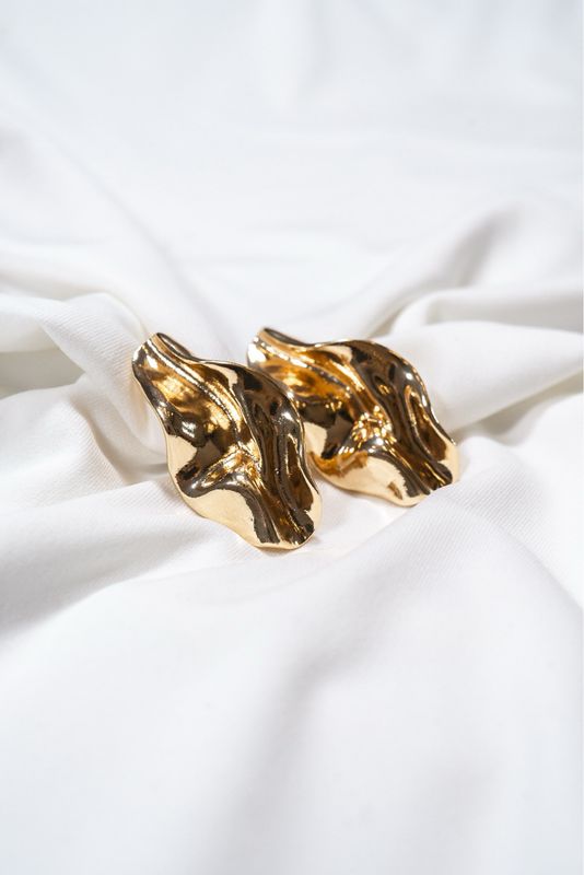 ASYMMETRICAL GOLD EARRING
