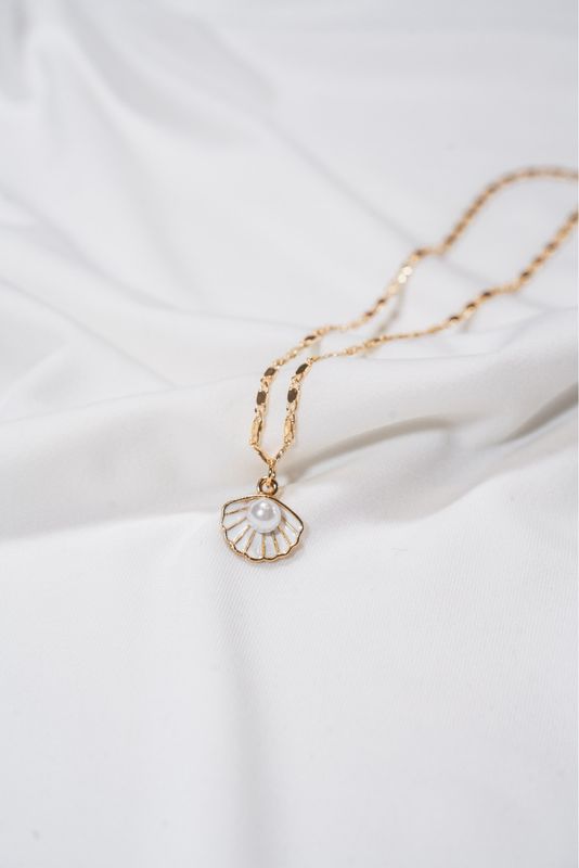 PEARL SHELL NECKLACE