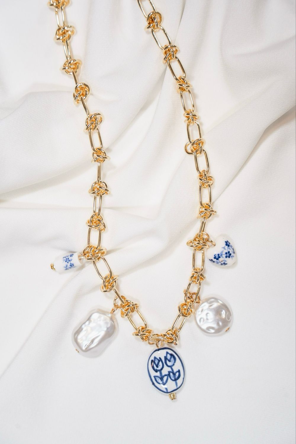 CHUNKY CHARM CHAIN GOLD