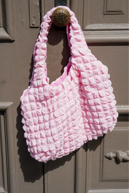 Cloud Puffy Shoulder Bag Pink