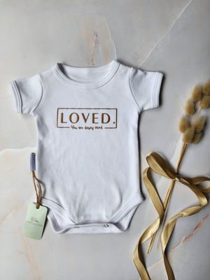 COTTON CREW NECK ONESIE SHORT SLEEVE | WHITE | LOVED