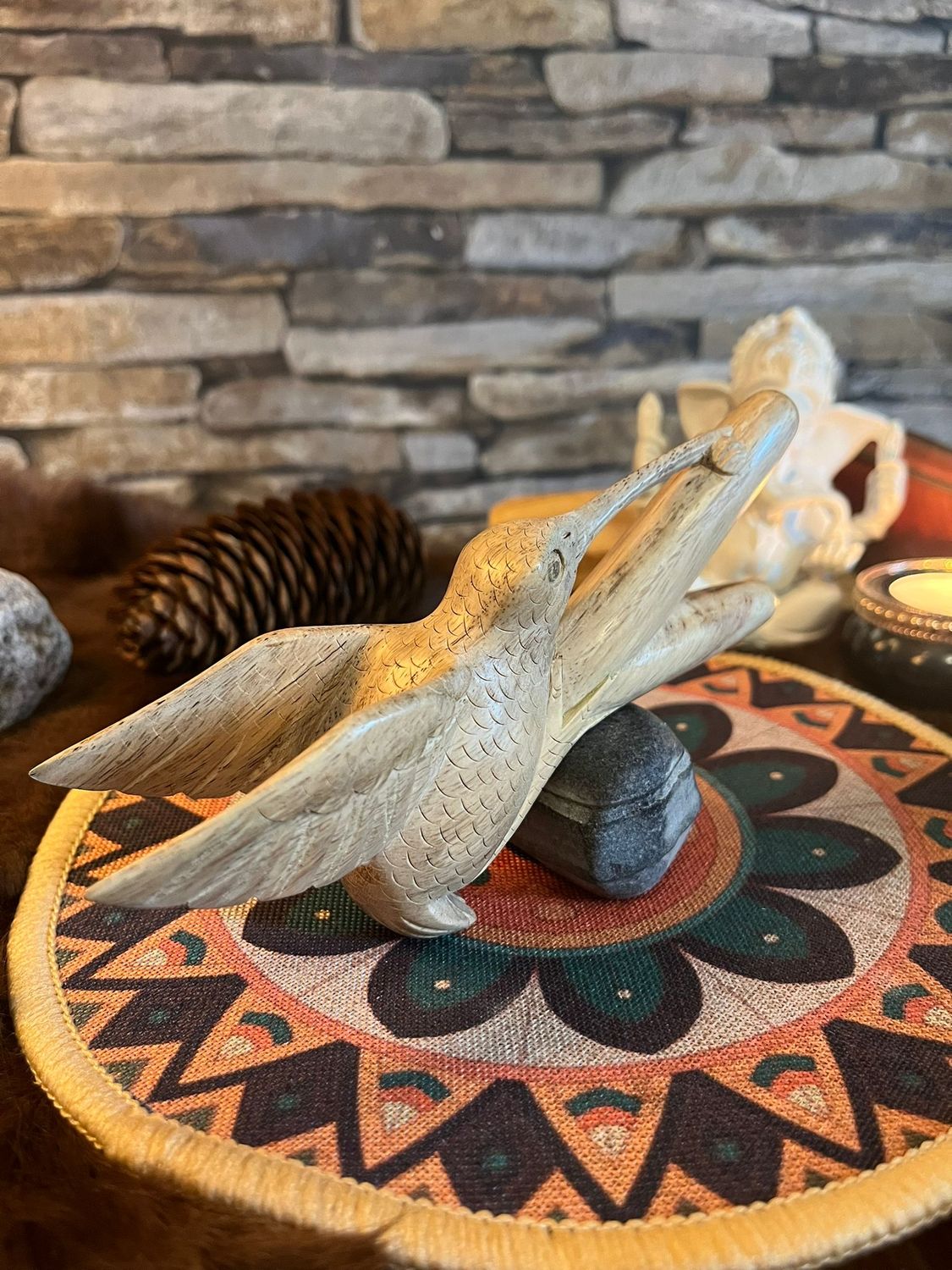 Hummingbird Kuripe - White Sono Wood -Handmade