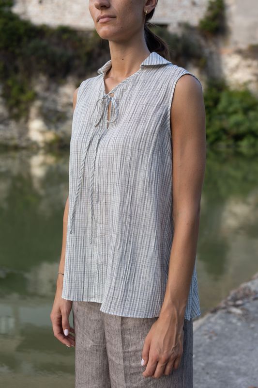 HIGH SUMMER TOP