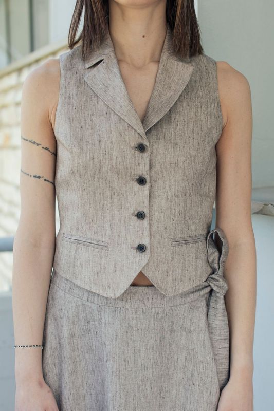 LADIES' VEST