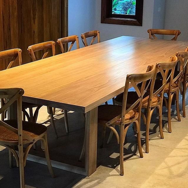 Mesa de Jantar Saíra