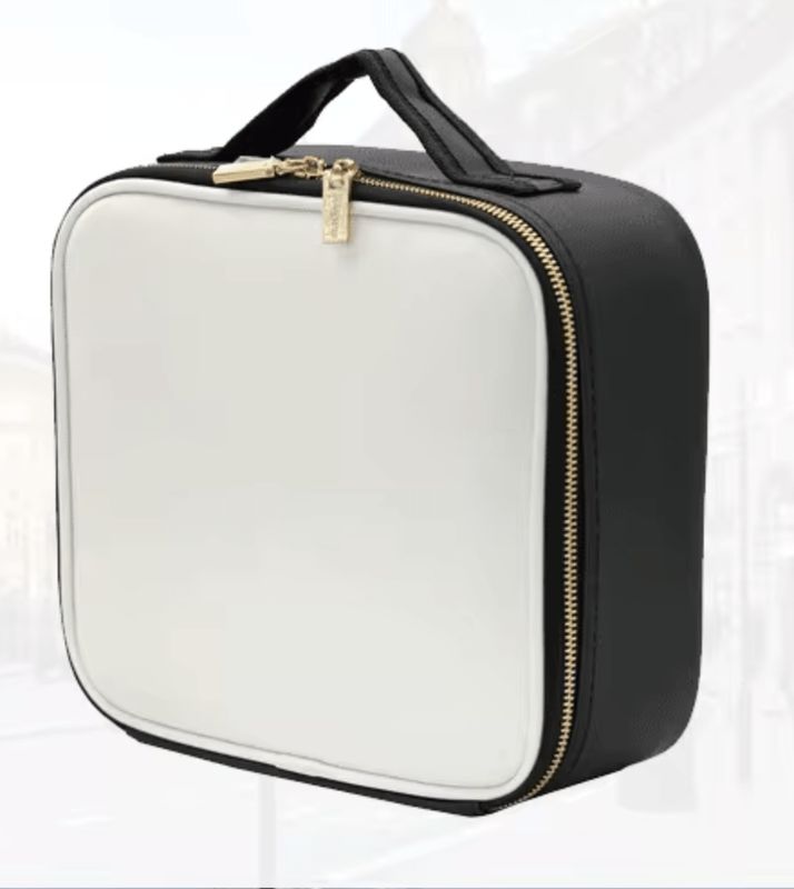 COSMETIQUERA BLANCO CON NEGRO TIPO LAPTOP SMALL