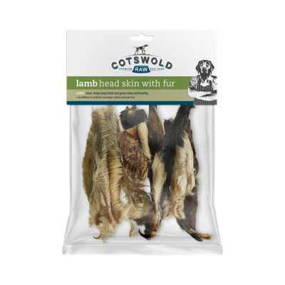 Cotswold Raw Natural Dried Treat Lamb with Fur Headskin 200g