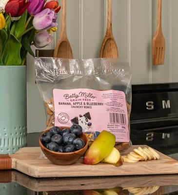Betty Miller Grain Free Banana, Apple &amp; Blueberry Bones 400g