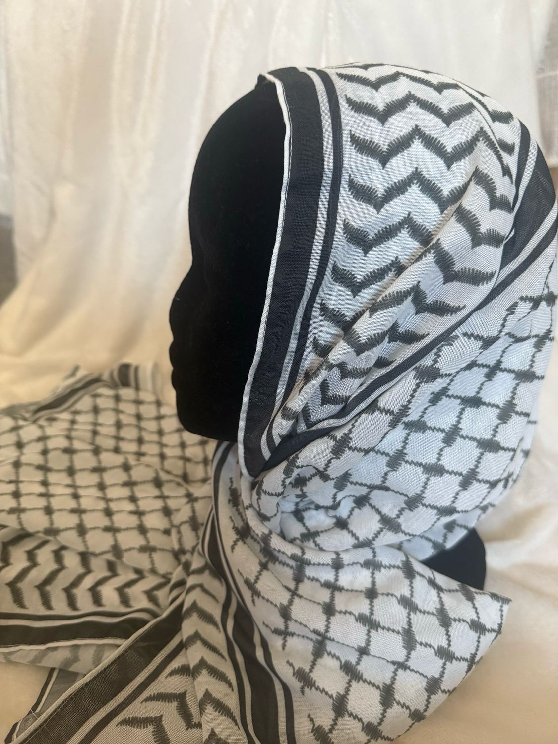 Black Modal Keffiyeh Hijab