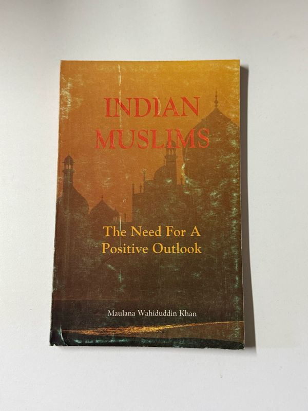 Defected! Indian Muslims - The Need for a Positive Outlook (Paperback)