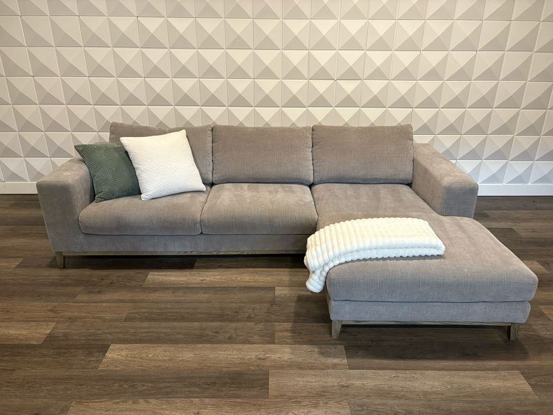 (LIKE NEW) (Apricot Furnishings) Stunning soft Grey MCM Family Sized Sectional With Wood Trim