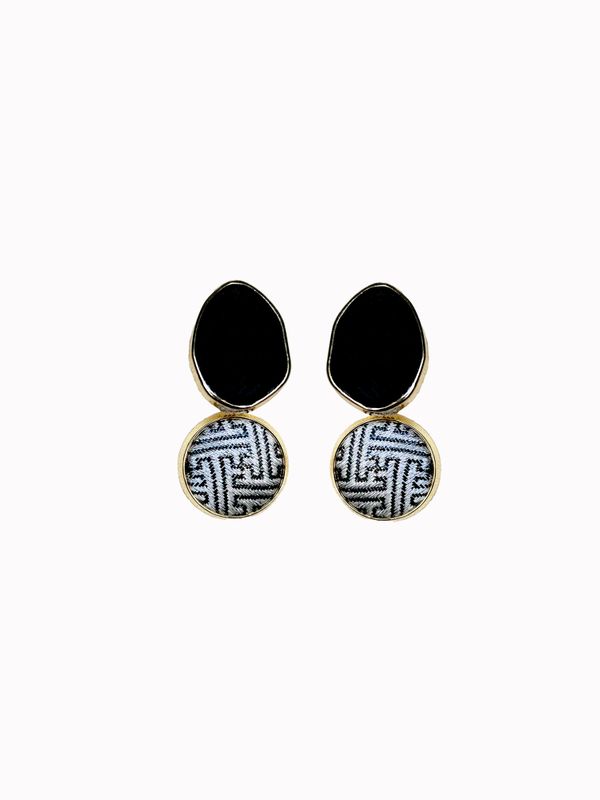 Sculpture Silk Earring, Black/Noir