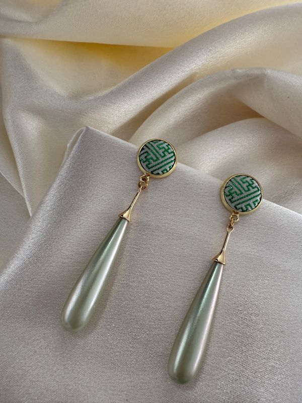 Pearl Drop Earrings, Green