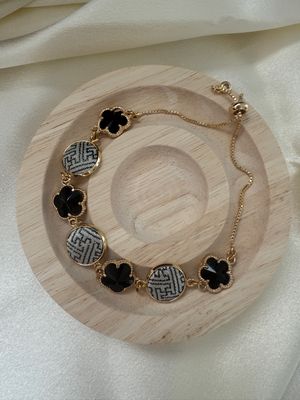 Vintage Infinity Bracelet, Black