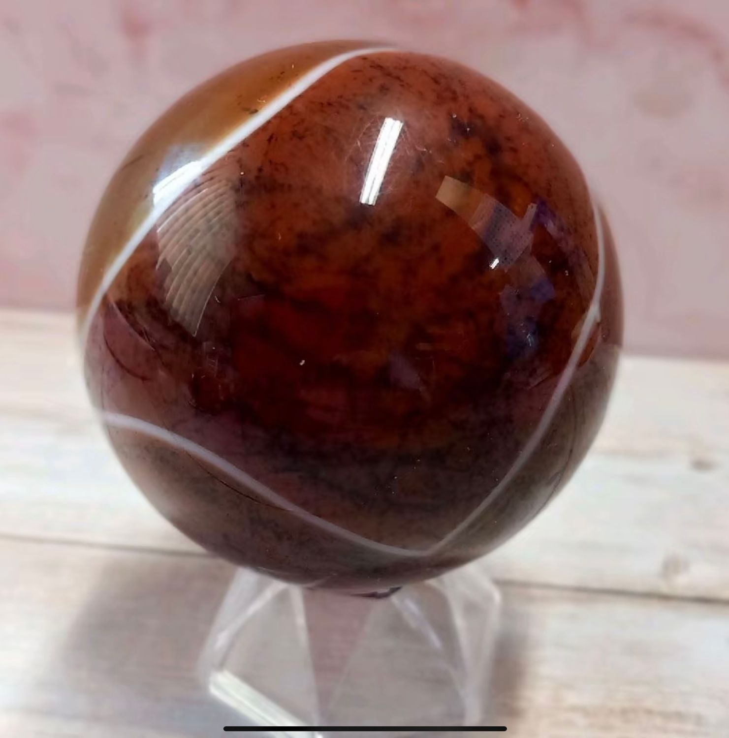 Carnelian sphere 6.22cm 330g