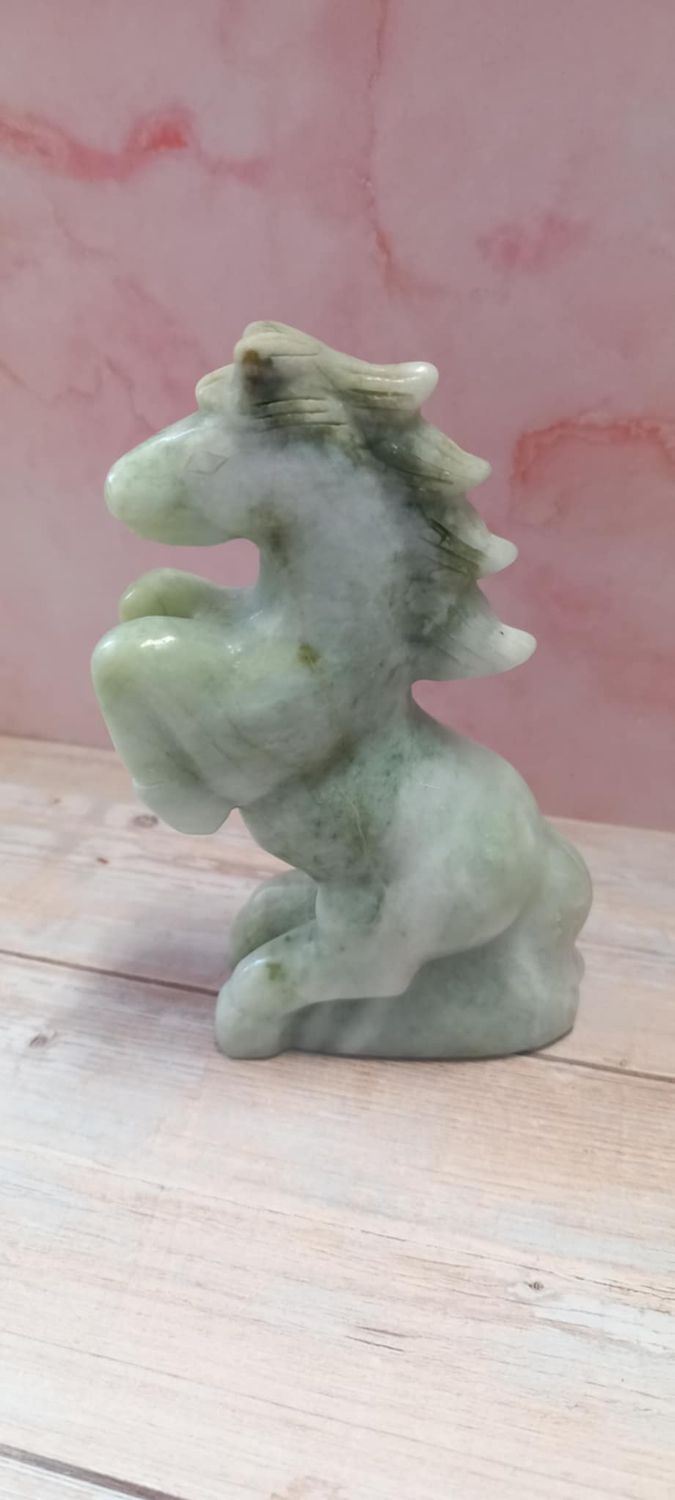 Green jade rearing horse crystal